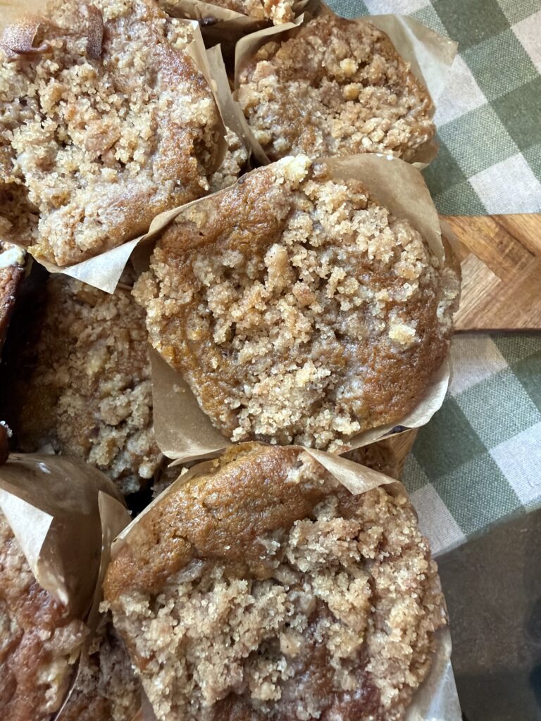 Pumpkin Coffee Cake Muffins