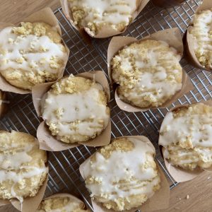 Lemon Crumble Muffins - Image 1